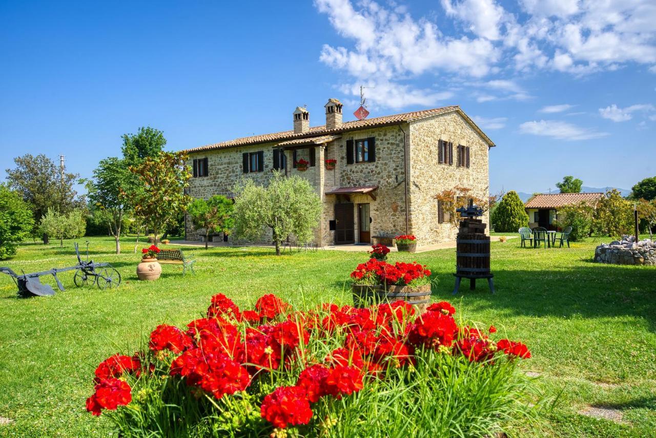 Agriturismo Le Terre Del Casale Assisi Kültér fotó
