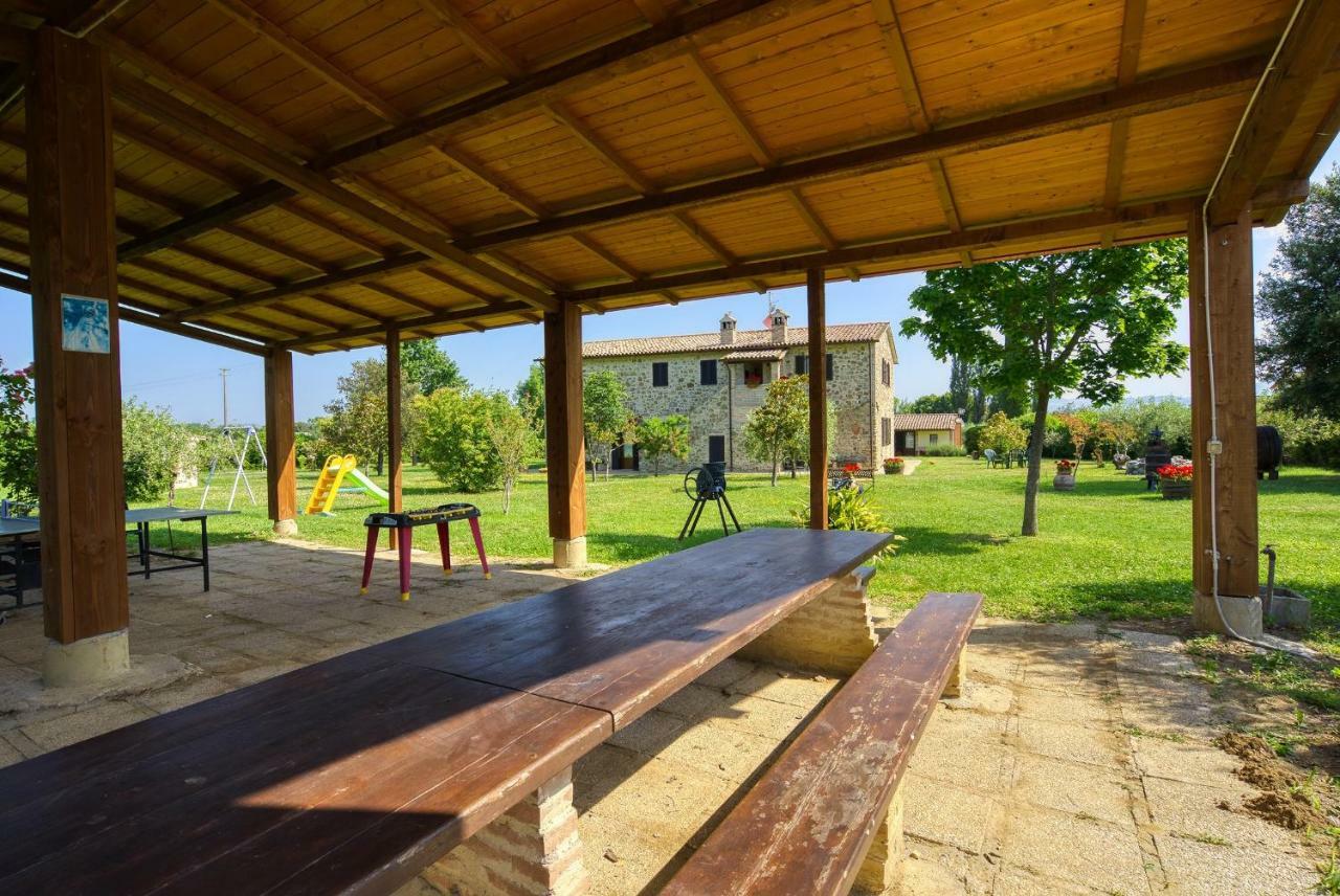 Agriturismo Le Terre Del Casale Assisi Kültér fotó