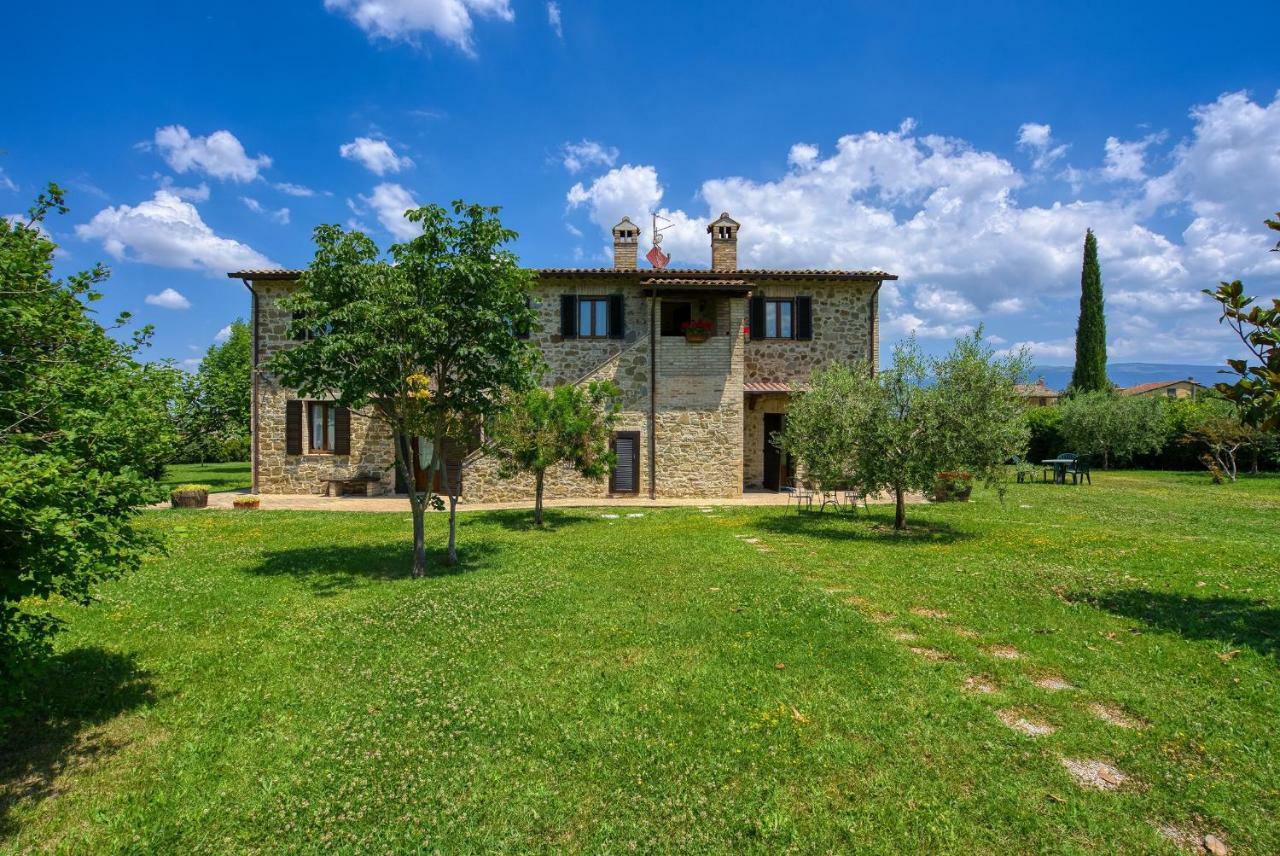 Agriturismo Le Terre Del Casale Assisi Kültér fotó